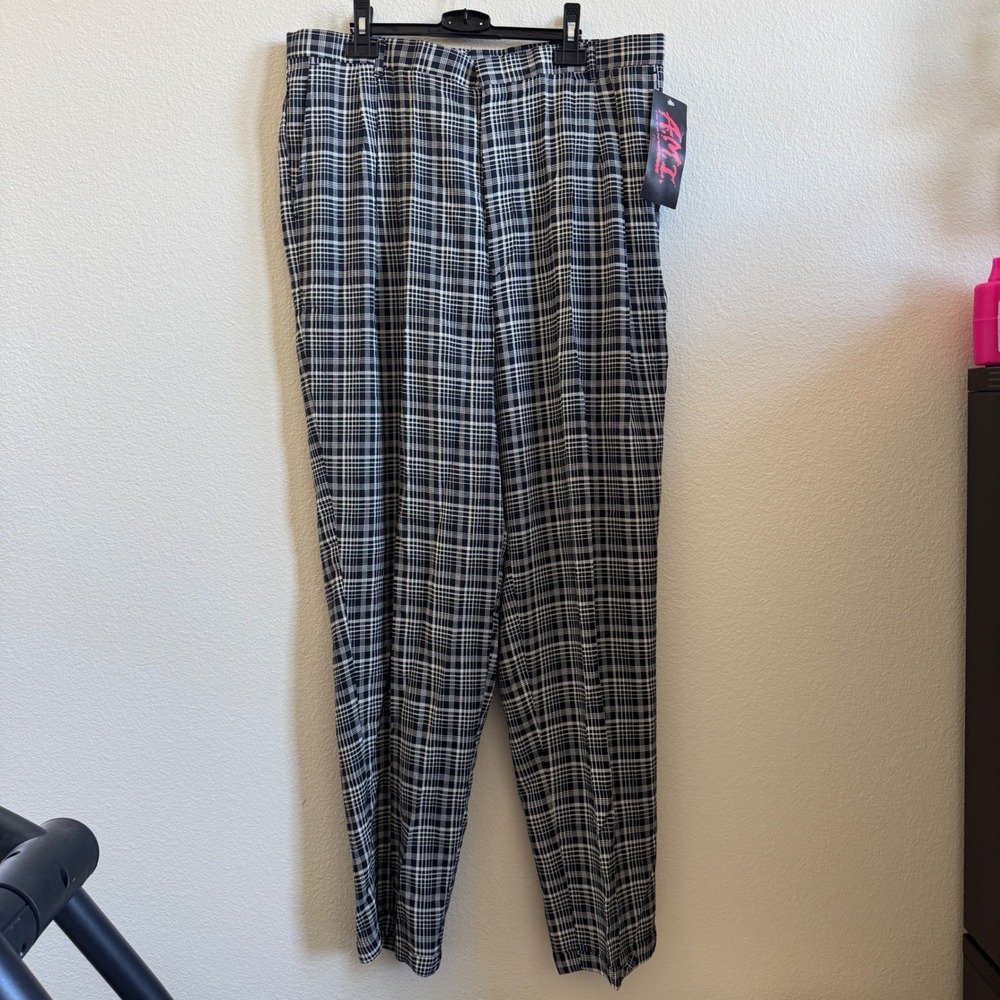 AMI Montego Plaid Trousers Black Vanilla Checkered Tapered Pants 211-2130‎ 38L
